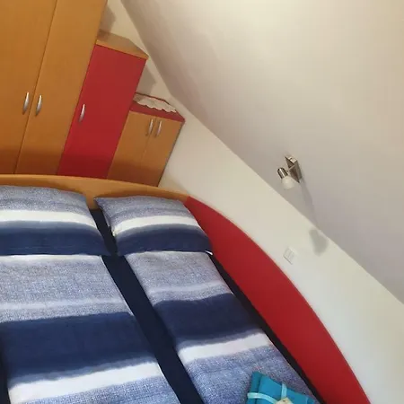 Nyaraló Pocitniska Hisa - Gorski Cvet